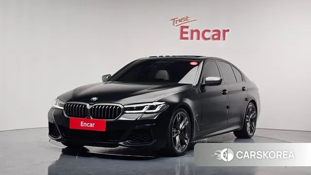 BMW 5 Series (G30) 2021 Черный из Кореи