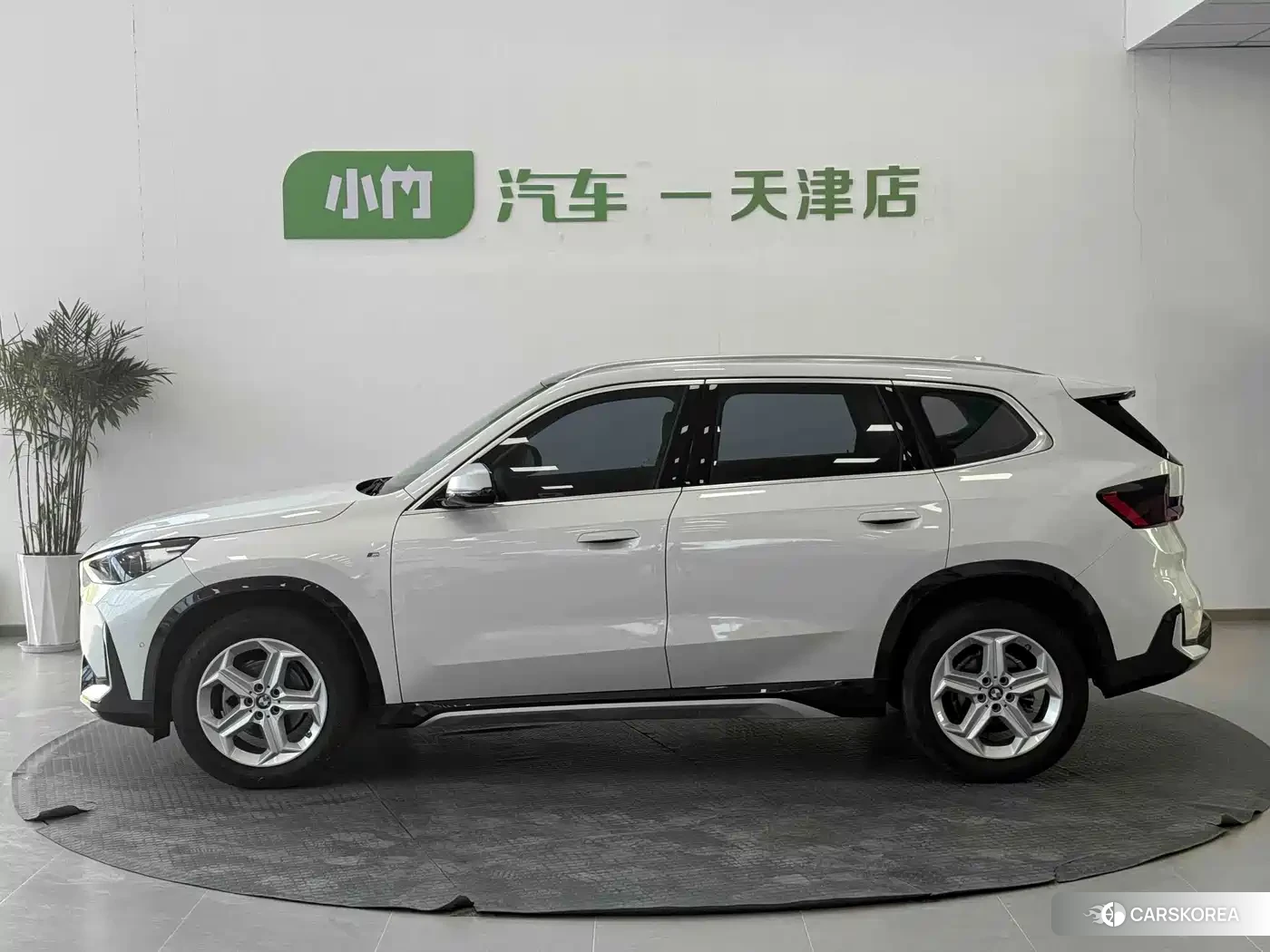 BMW X1 2023 Белый из Китая