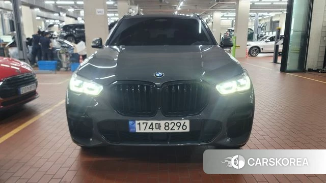 BMW X5 (G05) 2022 Серый из Кореи