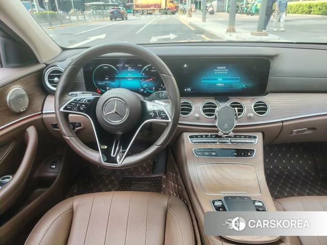 Mercedes-Benz E-class 2021 Черный из Китая