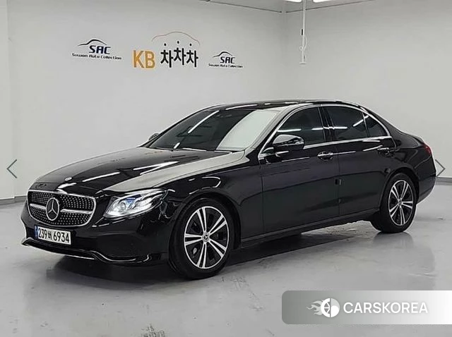 Mercedes-Benz E-Class W213 2020 Черный из Кореи