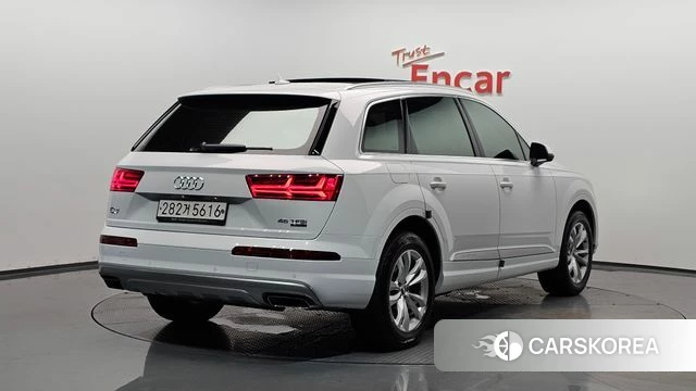 Audi Q7 (4M) 2019 Белый из Кореи