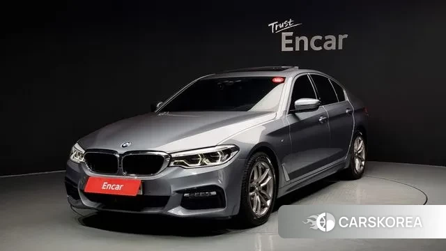 BMW 5 Series (G30) 2018 Светло-серебряный цвет из Кореи