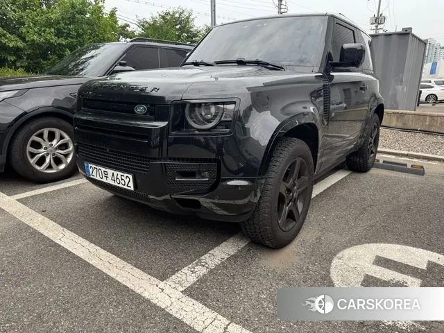 Land Rover Defender (L663) 2023 Черный из Кореи