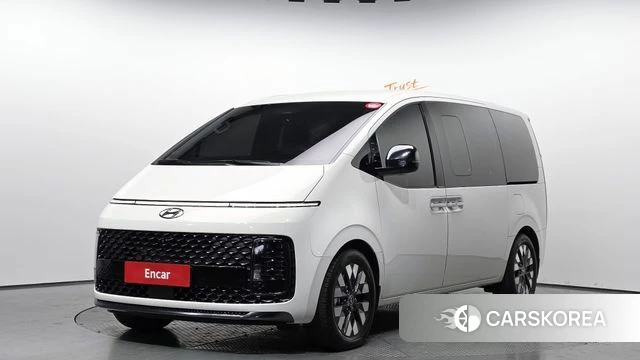 Hyundai Staria 2023 Белый из Кореи