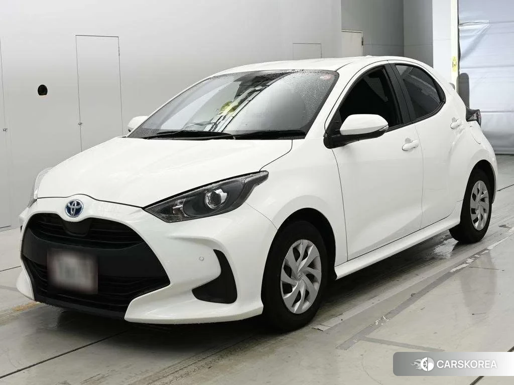 Toyota Yaris 2023 из Японии
