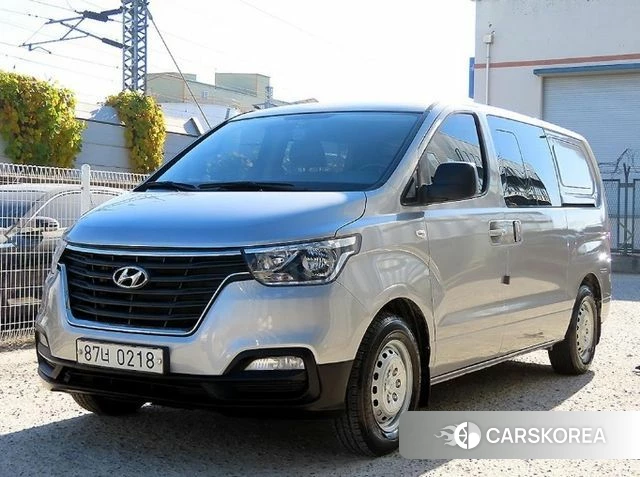 Hyundai The New Grand Starex 2020 Серебристо-серый из Кореи