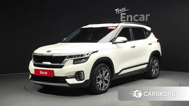 Kia Seltos 2020 Белый из Кореи