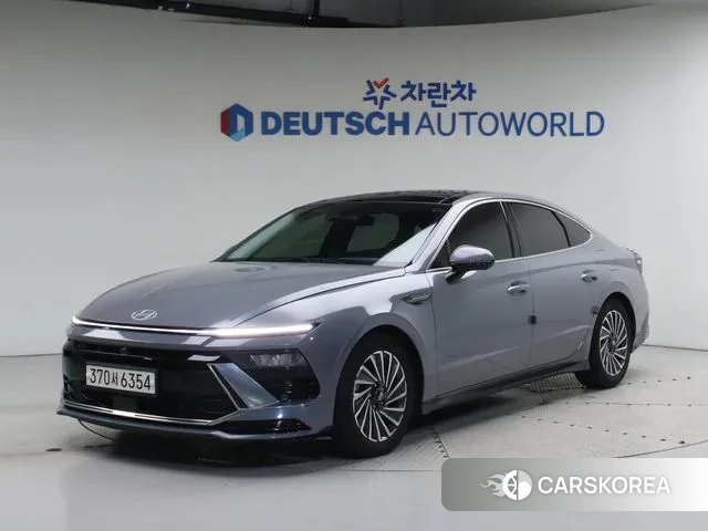 Hyundai Sonata D Edge Hybrid (DN8) 2023 Серебристо-серый из Кореи