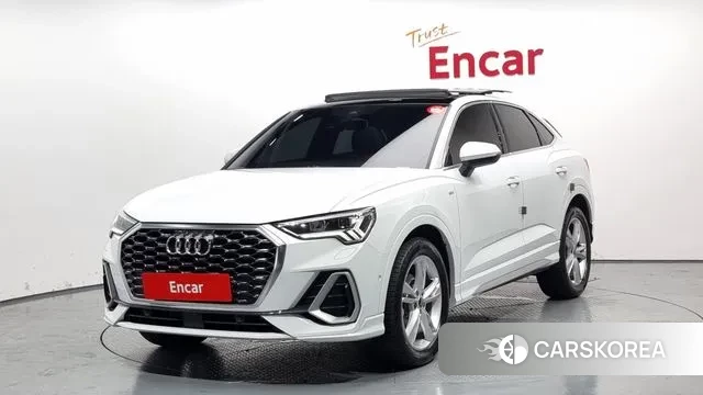 Audi Q3 (F3) 2023 Белый из Кореи