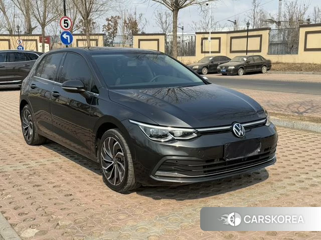 Volkswagen Golf 2022 Темно-серый из Китая
