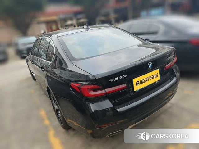 BMW 5 series 2023 Черный из Китая