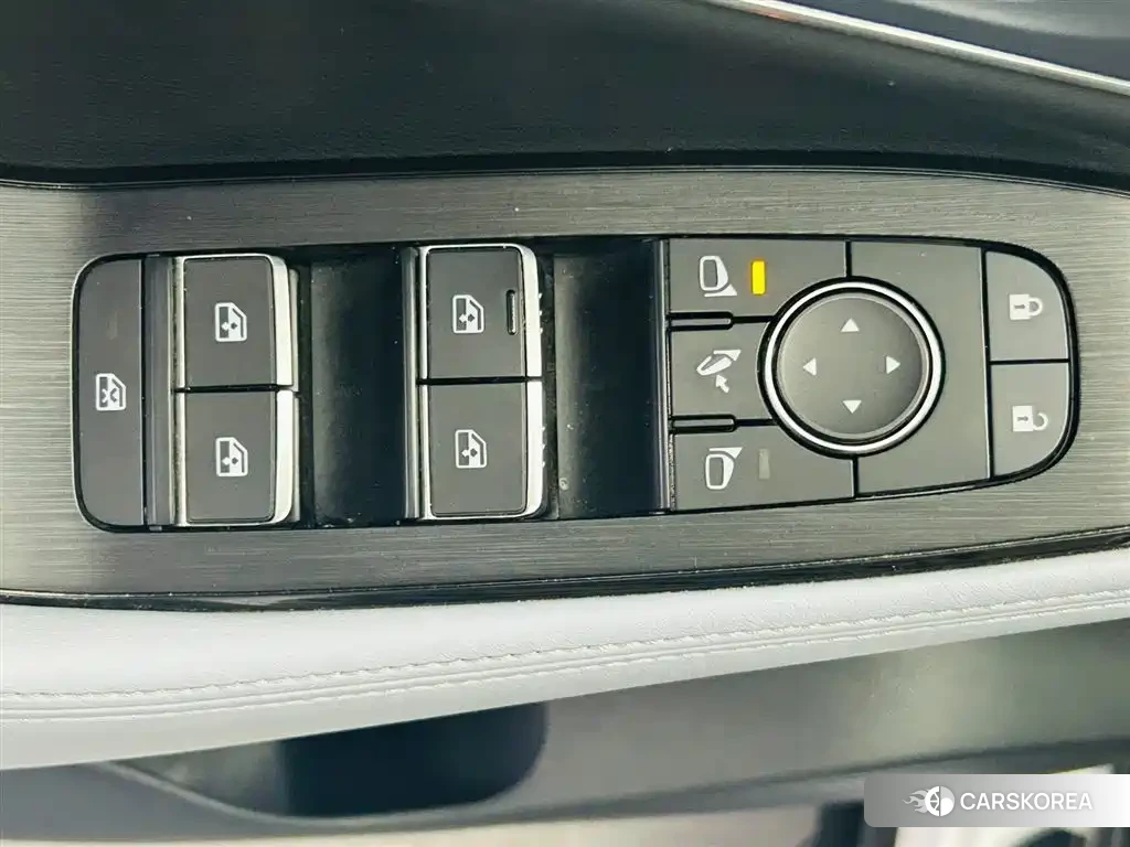 Nissan Qijun 2023 Белый из Китая