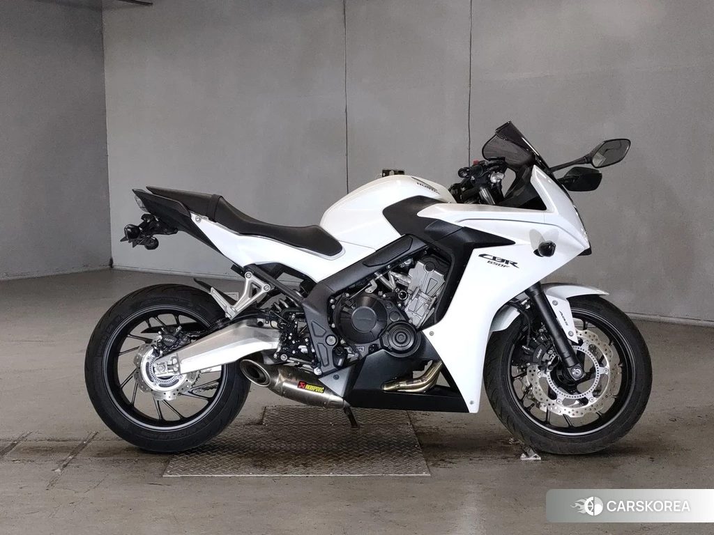 Проданный Honda CBR650F id 4139831 из Японии