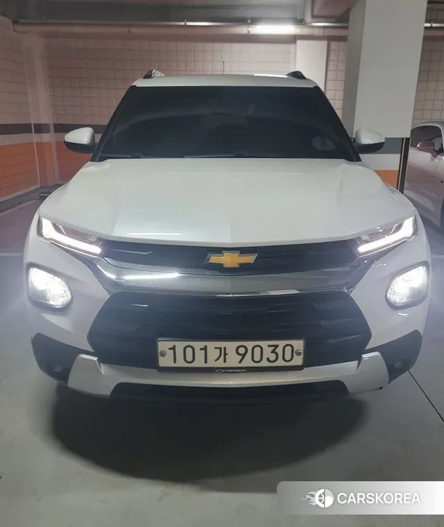 Chevrolet (GM Daewoo) Trailblazer 2020 Белый из Кореи