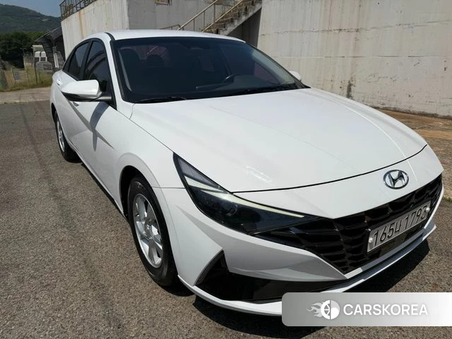 Hyundai Avante (CN7) 2021 Белый из Кореи