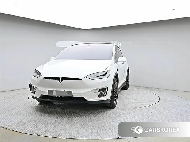 Tesla Model X 2020 Белый из Кореи