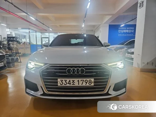 Audi A6 (C8) 2020 Белый из Кореи
