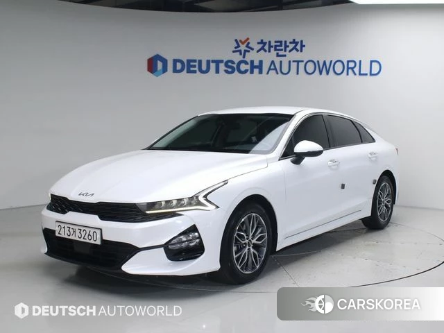 Kia K5 3rd generation 2022 Белый из Кореи