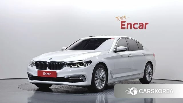 BMW 5 Series (G30) 2018 Белый из Кореи