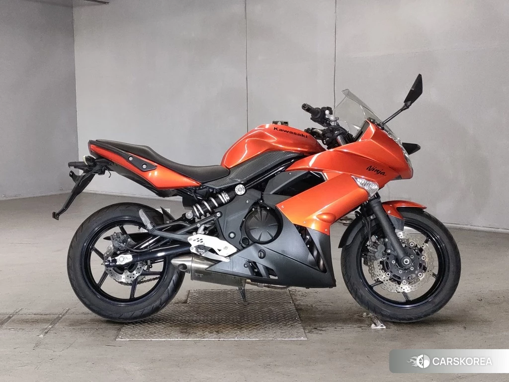 Проданный Kawasaki NINJA 650R 2011 из Японии