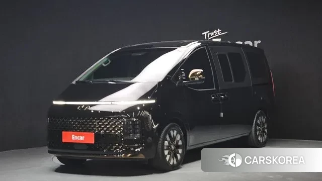 Hyundai Staria 2023 Черный из Кореи