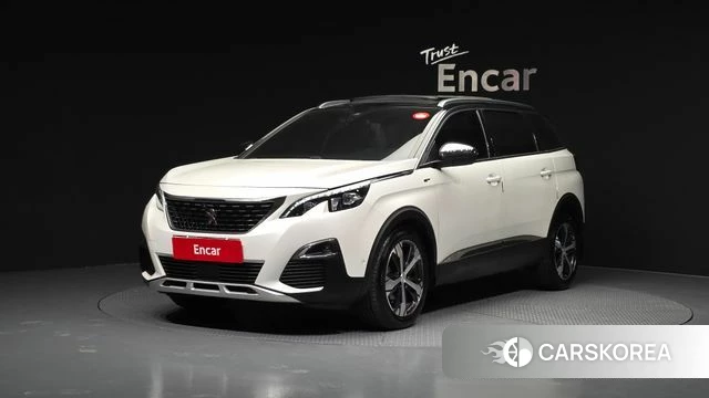 Peugeot 5008 second generation 2019 Белый из Кореи