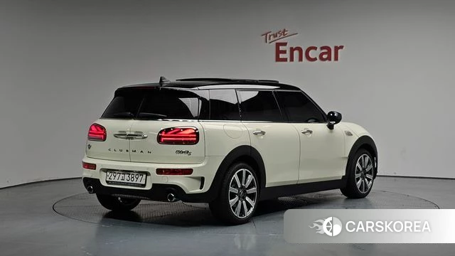 Mini Cooper S Clubman 2021 Жемчужный цвет из Кореи