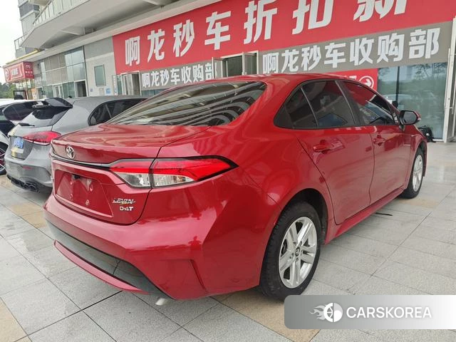 Toyota Lei Ling 2021 Красный из Китая