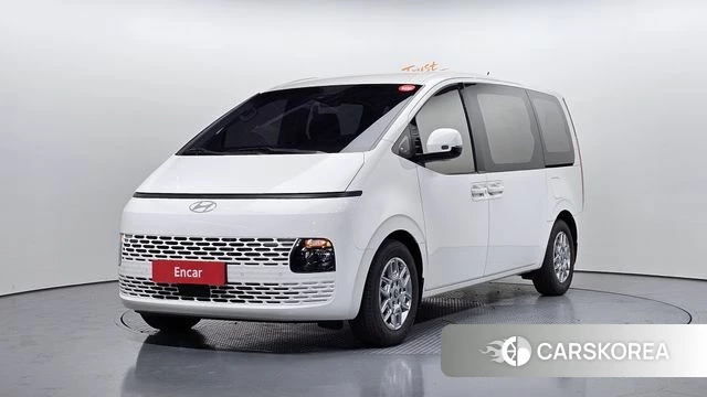 Hyundai Staria 2025 Белый из Кореи