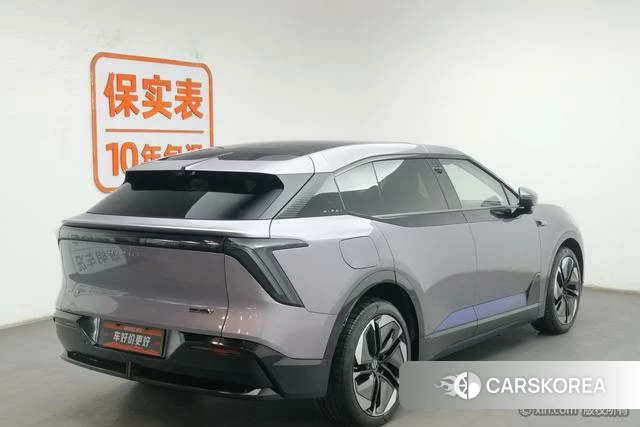 Gao He HiPhi Y 2023 Фиолетовый из Китая