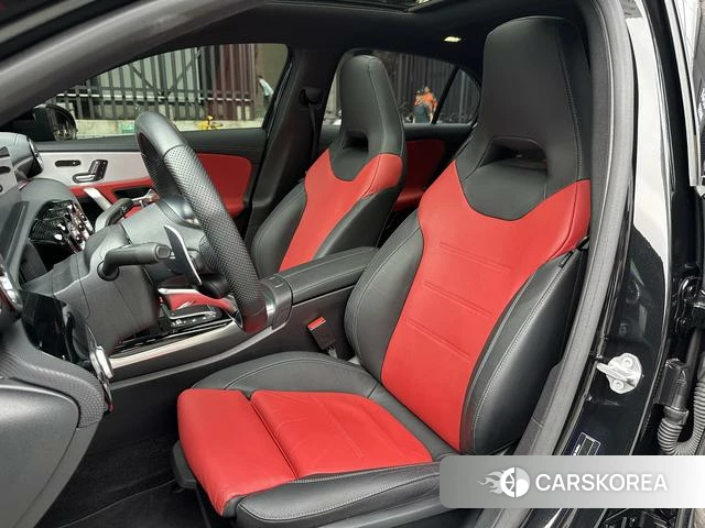 Mercedes-Benz Class A AMG (imported) 2023 Черный из Китая