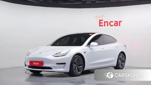 Tesla Model 3 2020 Белый из Кореи