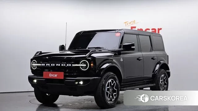 Ford Bronco 6th Generation 2022 Черный из Кореи