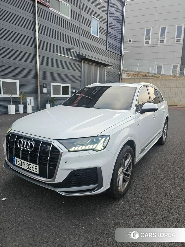Audi Q7 (4M) 2021 Белый из Кореи