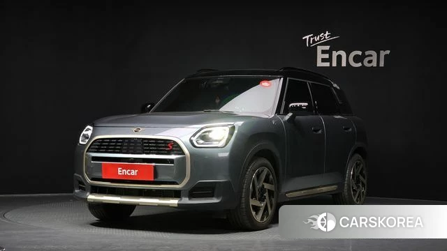 Mini Cooper S Countryman 2024 Цвет галактики из Кореи