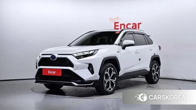 Toyota RAV4 5th Generation 2024 Белый из Кореи