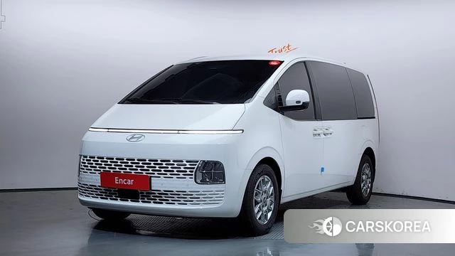 Hyundai Staria 2025 Белый из Кореи