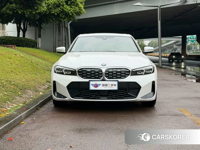 BMW 3 series 2024 Белый из Китая