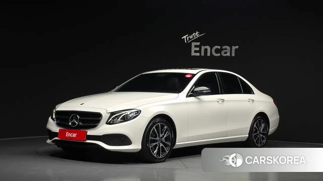 Mercedes-Benz E-Class W213 2020 Белый из Кореи