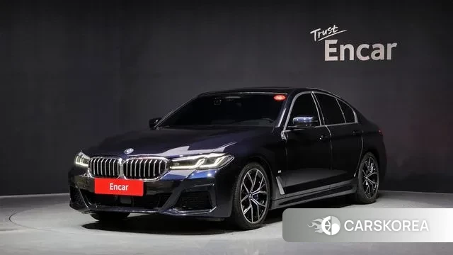 BMW 5 Series (G30) 2022 Черный из Кореи