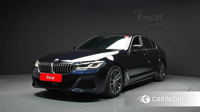 BMW 5 Series (G30) 2022 Черный из Кореи