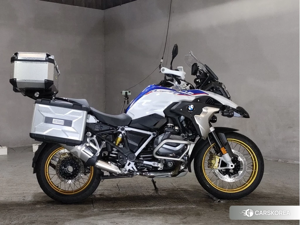 Проданный BMW R1250GS HP 2019 из Японии