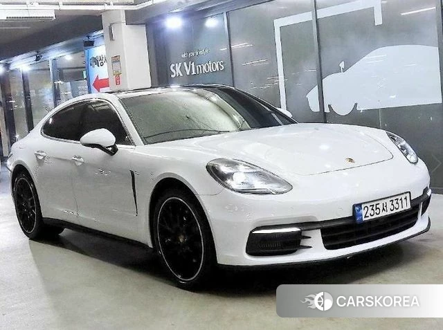 Porsche Panamera (971) 2018 Белый из Кореи