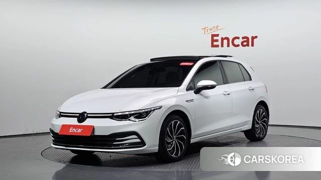 Volkswagen Golf 8th Generation 2022 Белый из Кореи