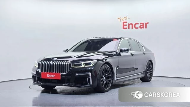 BMW 7 Series (G11) 2021 Черный из Кореи