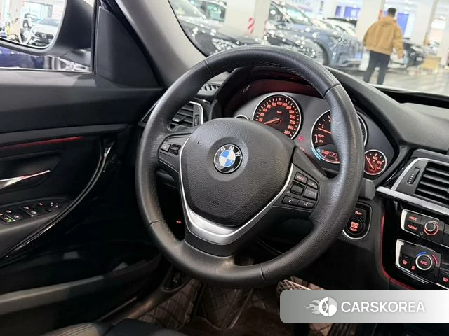BMW 3 series GT 2018 Белый из Китая