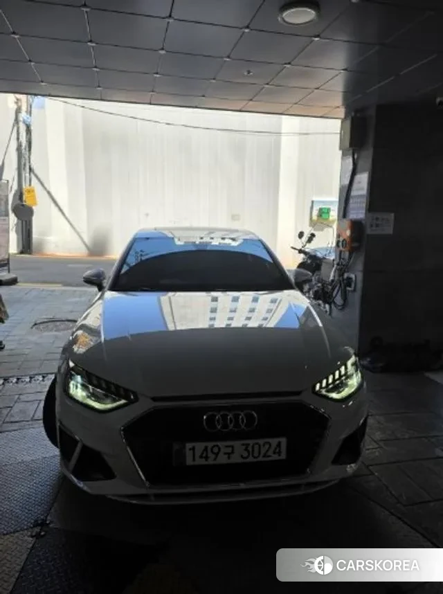 Audi A4 (B9) 2020 Белый из Кореи
