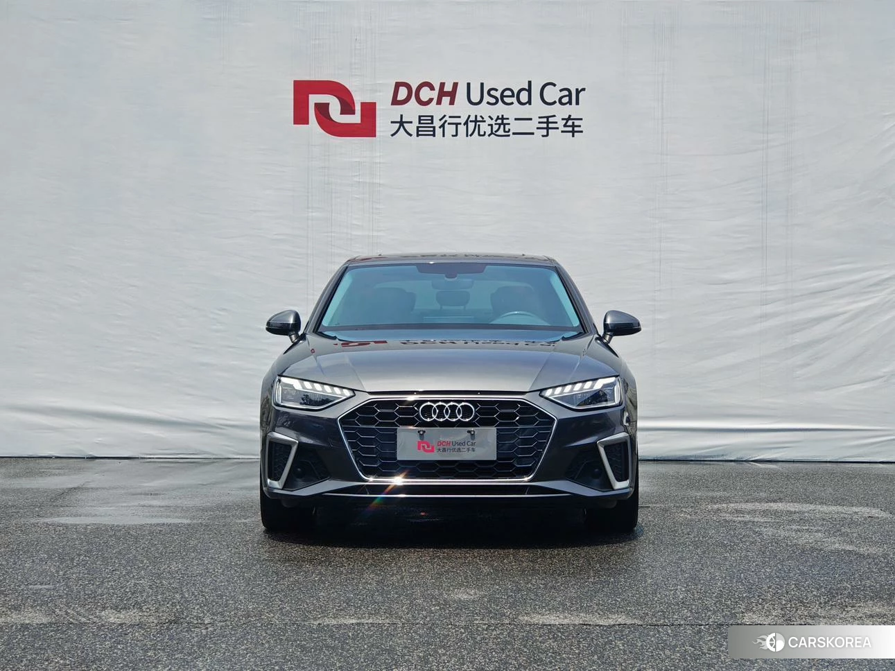 Audi A4L 2021 Темно-серый из Китая