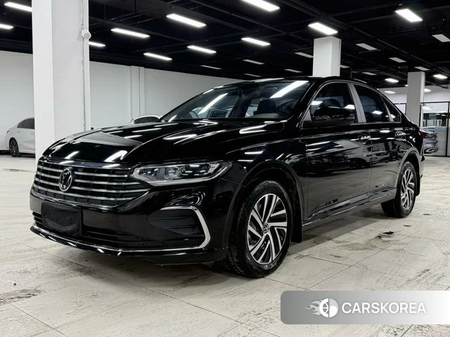 Volkswagen Lavida 2022 Черный из Китая